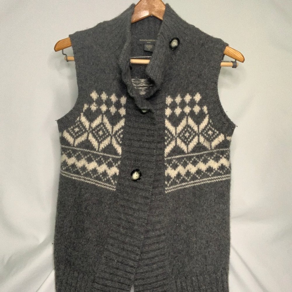 Banana Republic Sweater Vest